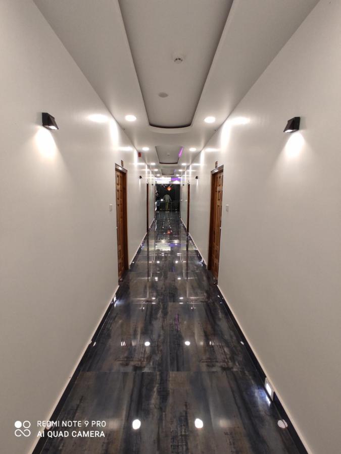 Hope Town Hotel De Pebbles מראה חיצוני תמונה